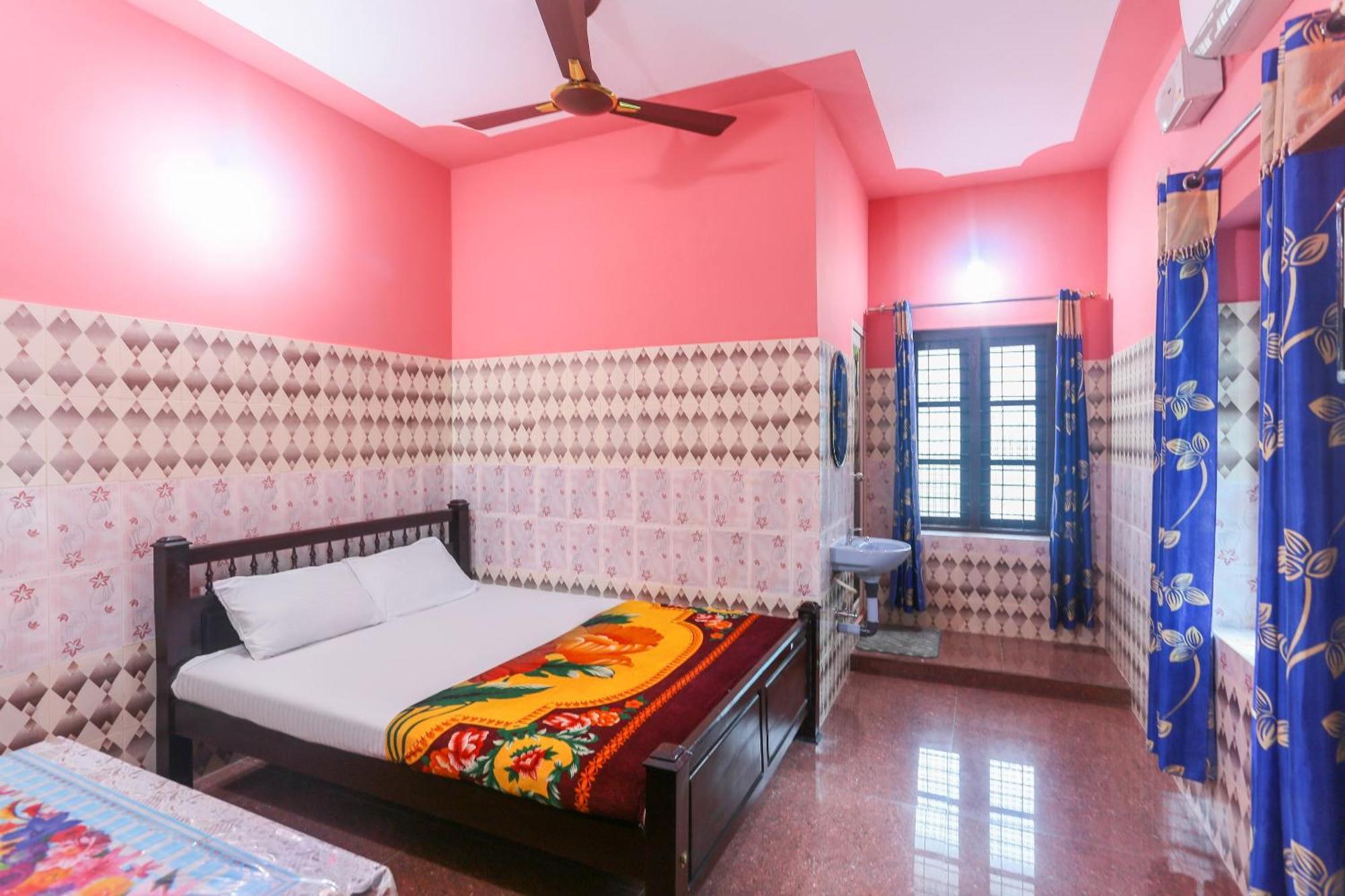 Hotel O Sree Bhadra Tourist Home Kollam Exterior foto